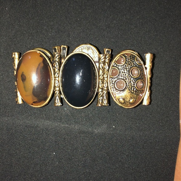 Bracelet - Picture 4 of 5